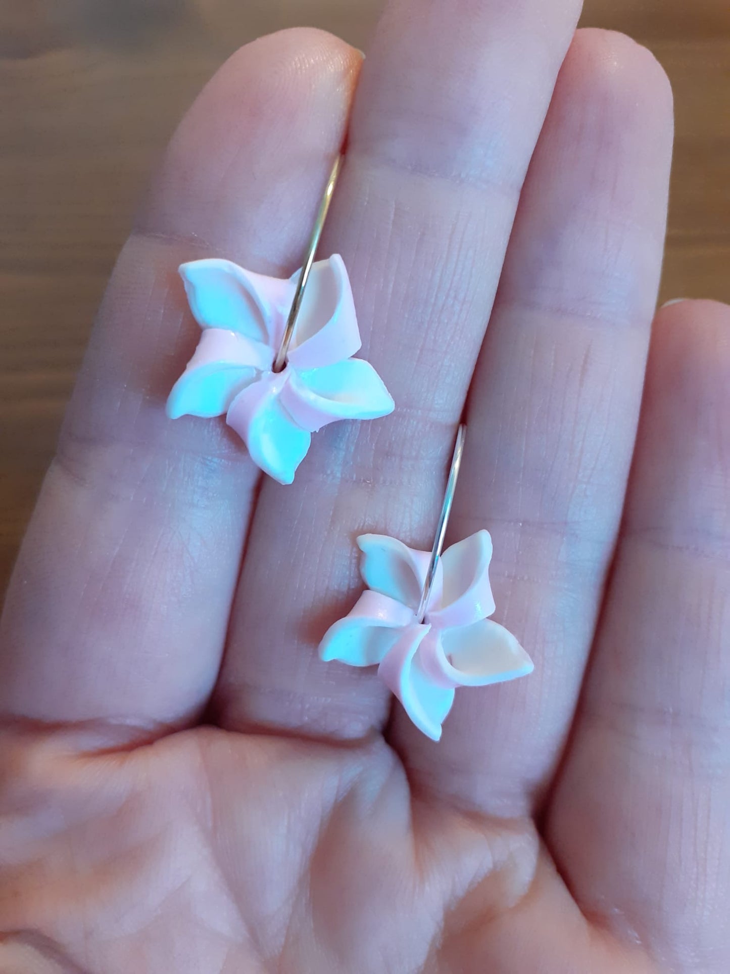 Windrad-Ohrringe (5 Ecken) – handgefertigt aus Fimo